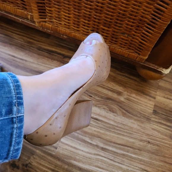 POUR LA VICTOIRE PLATFORM PEEPTOE CHUNKY HEELS - Picture 7 of 9